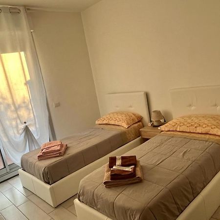 Einaudi Apartment Cologno Monzese Zewnętrze zdjęcie