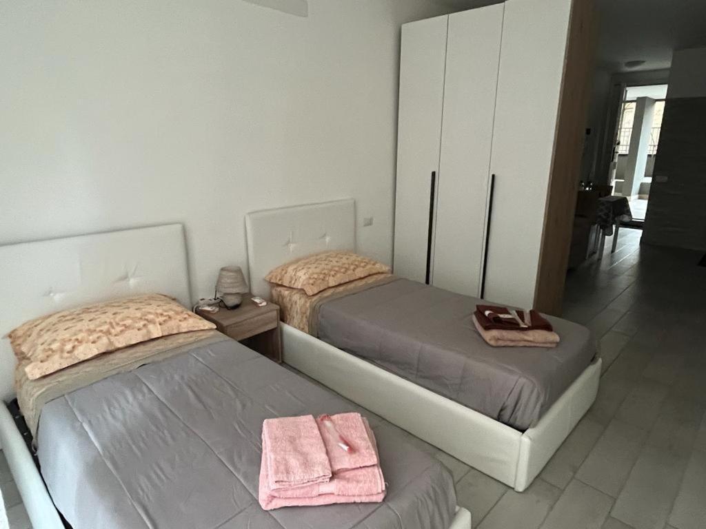 Einaudi Apartment Cologno Monzese Zewnętrze zdjęcie
