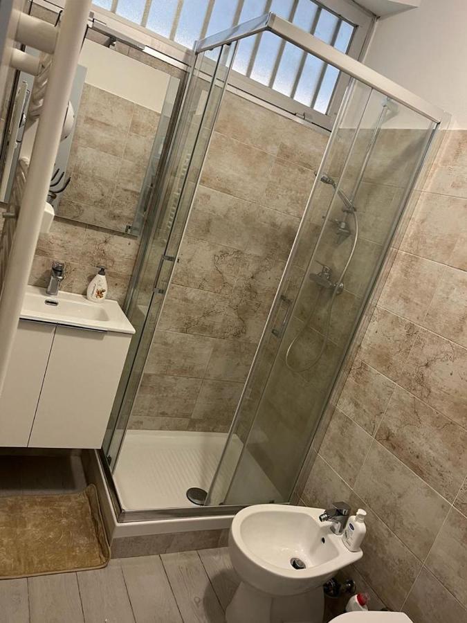 Einaudi Apartment Cologno Monzese Zewnętrze zdjęcie